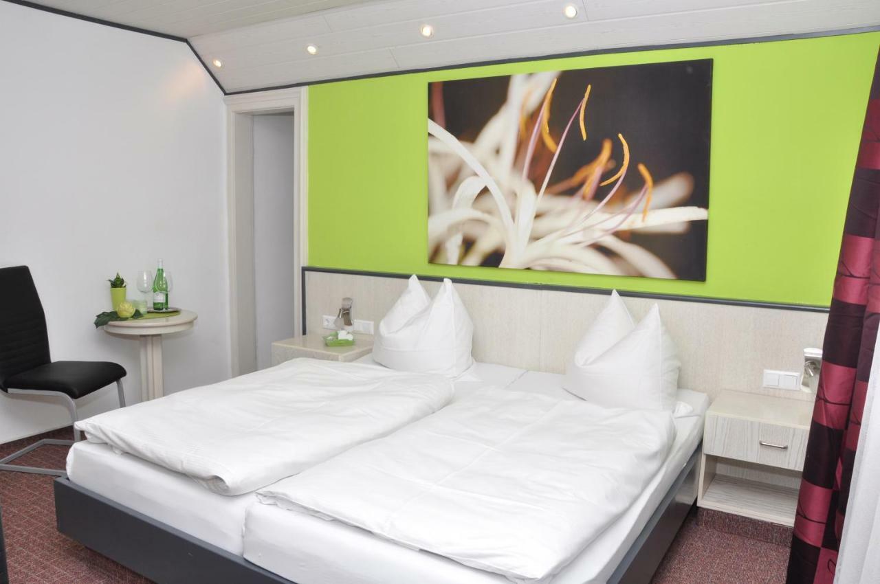 Hotel Garni Forellenfischer Blaubeuren Eksteriør billede